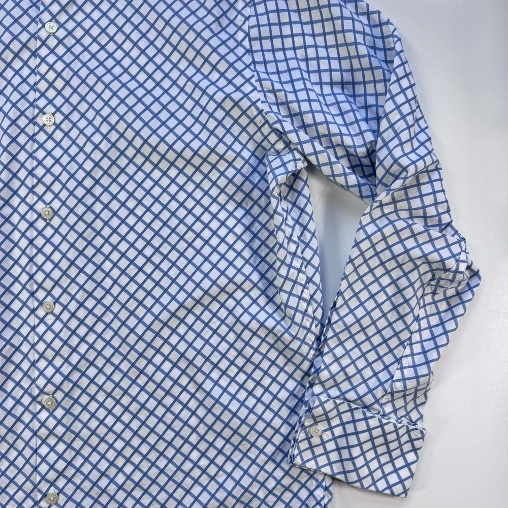 BANANA REPUBLIC Long Sleeve Button Up Shirt Mens 15-15 1/2 Med Blue Pattern